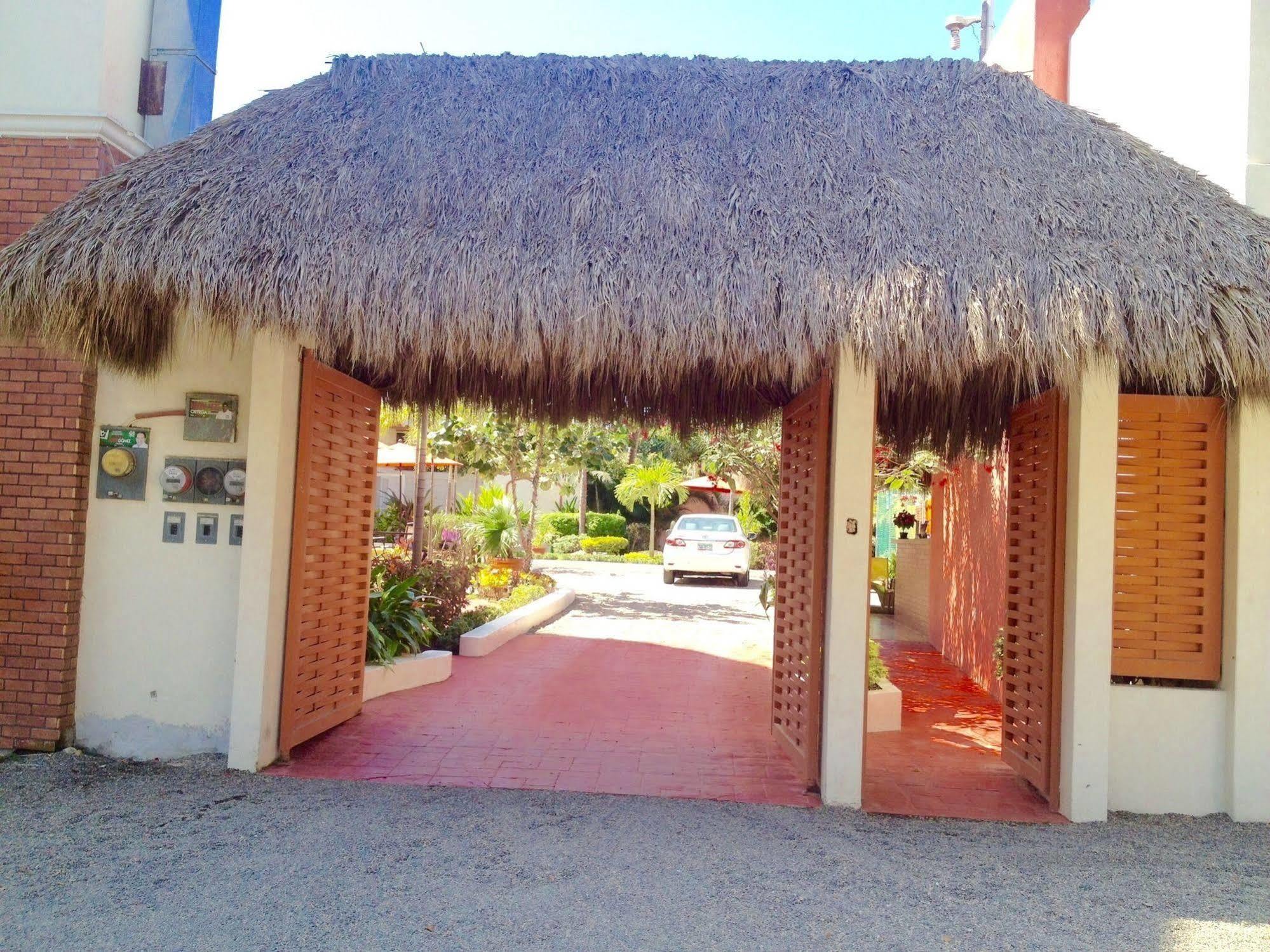 Hotel Y Suites Los Encantos Sayulita Ngoại thất bức ảnh